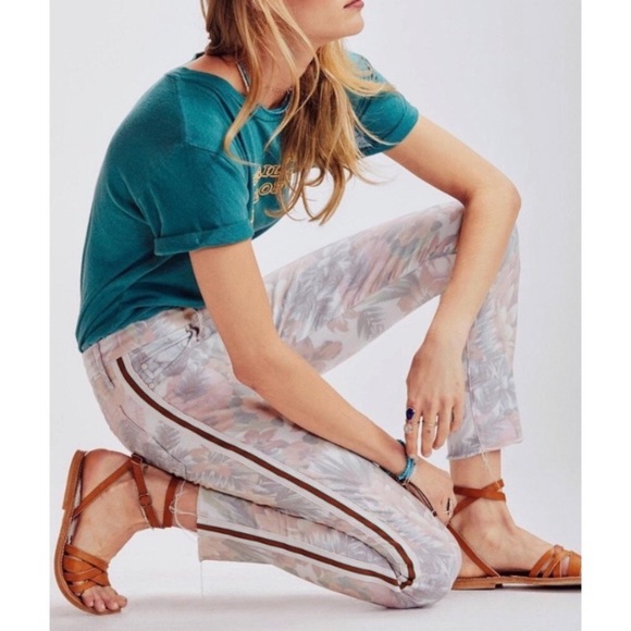 MOTHER Jeans The Looker Floral Frayed Ankle Jeans Sz 24 - Picture 1 of 8